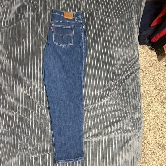 🔥🔥 LEVIS Premium MOM Jeans Sz 31 - “Big E” Tag - Perfect Condition - Picture 5 of 10